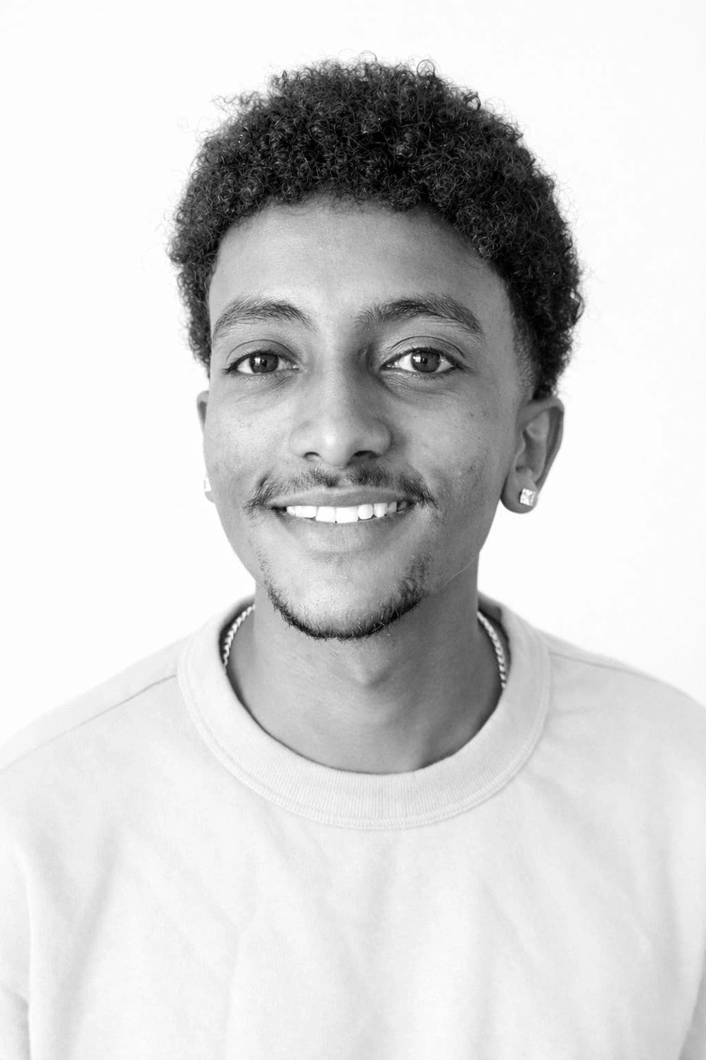 portret van Yonas